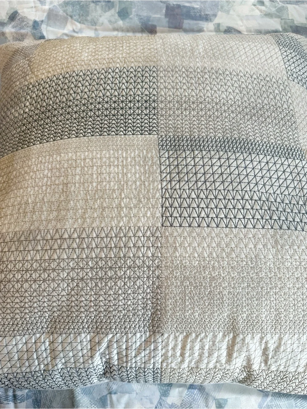 Hotel Collection Reversible King Size Blue Silver Geometric Pattern Duvet Cover